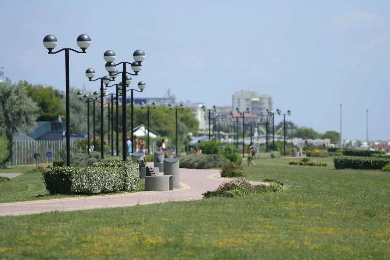 Ducale Apartman Bibione